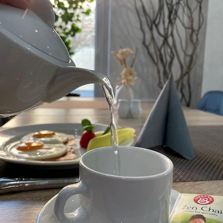 Villa Aruba & Private Spa Suites Keszthely Ngoại thất bức ảnh
