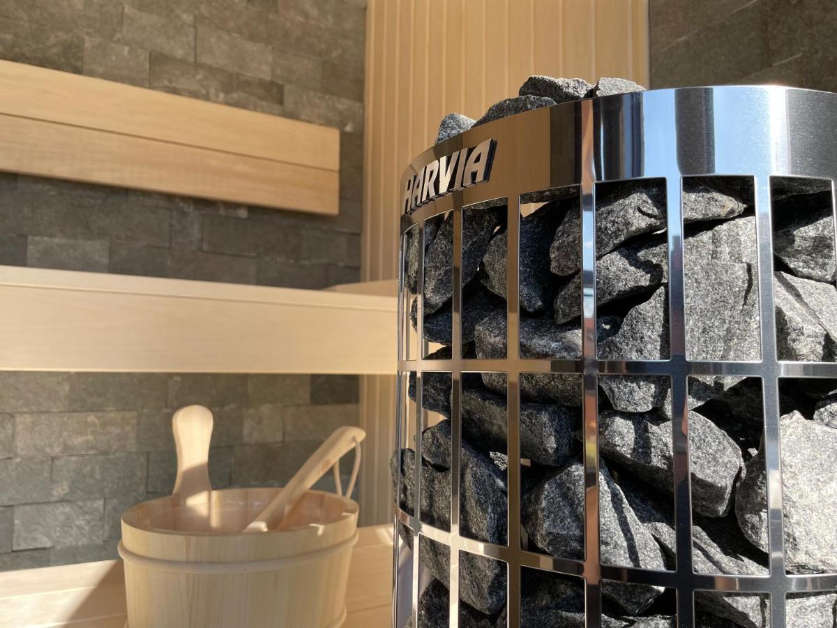 Villa Aruba & Private Spa Suites Keszthely Ngoại thất bức ảnh